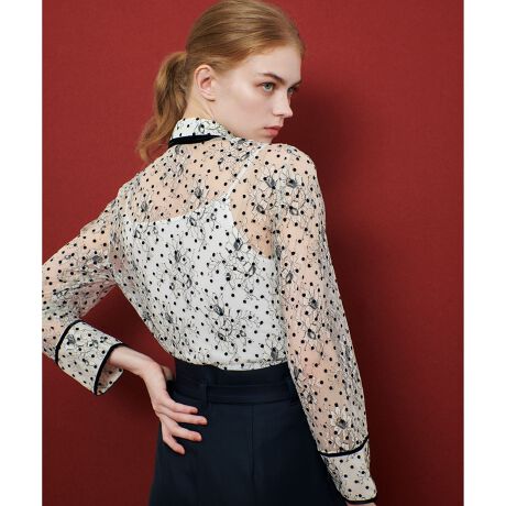 [^ԁF21252013170]yLOULOU WILLOUGHBY  2025 autumn&winterz_XeB[sN炵@ׂȃ[Xɍ̃tbL[hbg΂߂ꂽC|[g̃[XgpuEXBÂnłăVcJ[Ȃ̂|CgBtbL[hbgɍ킹Ėё̂xÃ{OĂƃJtXɂV[vȈۂɁByX^btRgz@ׂȃ[X炵uEXBhbh~ԕ̊ÂnłăVcJ[Ȃ̂|CgBё̂xÃ{V[vȈۂɁB悢nŔǂAӉĂ璅₷łBIItg₷AR[fBl[g؂₩ɂĂꖇłBZp : LkFȂ򊴁FȂF聦Ɩ̊֌WɂAۂFČꍇ܂B܂p\REX}[gtHȂǂ̊ɂAiƉ摜̃J[قȂꍇ܂B\߂B