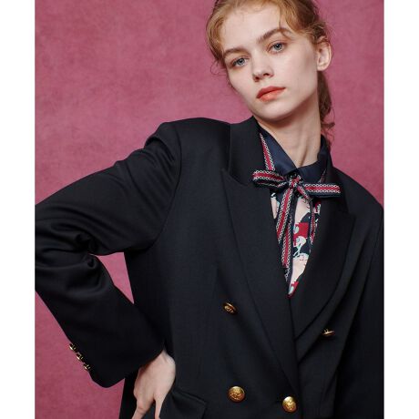 [^ԁF21252010100]yLOULOU WILLOUGHBY  2025 autumn&winterzȂ₩ŏ㎿̂E[fނgpĂ܂BdオɌyASn܂Bx[VbNȃ_uuXgJKBG͂܂EGXgVFCvɂ{NV[ȃp^[ł肵Ă܂BtF~jȃACeɃ}jbVȃWPbg킹R[fBl[gyݒ܂ByX^btRgz㎿E[̃_uWPbgBx[VbNȃ_uWPbgŒVGbgłBEBr[̃WPbg̒ł̓A[⌨ɂ͂Ƃ肪A{NV[ȃVGbgɂȂĂAȂڈȏɌyHDĂTCYłBƂTCWOƍ̉BrIߏłA{^ʒu|PbgʒuڐグĂ鍂Ȃ̂Ń{[̂{ghXƂDoXō킹Ă܂Bɂ͕\nՂ߂ɎgA܂ۂɗnƂ̐؂Ԃ炭ȂĂ܂Bʋ΂tH[}ȋ@AWPbgDȕ̓fC[ɂBƖ̊֌WɂAۂFČꍇ܂B܂p\REX}[gtHȂǂ̊ɂAiƉ摜̃J[قȂꍇ܂B\߂B