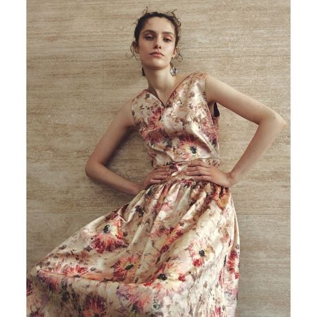 [^ԁF21252014120]yLOULOU WILLOUGHBY  2025 autumn&winterzChBHARAT SILKЂ̑fނgpBr[YXpR[Ȃǂ̂eLX^Ĉ݂TeɍXɃXpR[ƃr[YhJIȃeLX^CłB݂ԂpCsOe[v{n[g̃lbNfUCɂAnԂŃnMOĂĂ悤ɃfUCĂ܂ByX^btRgzBHARAT SILKЂ̃C|[gngpVGbgYȃs[XBd̂郊b`ȃTenŐʃ^b`̂悤ȃt[͕GɏdȂJ[̉sÂeNX`[łBVGbg̓EGXg؂ւf郏Ch̃RZbgCɂȂĂAґɐngtAVGbgfYȃCłBg͐ĝɃWXgtBbgARpNgȃTCYB̂鐶nŃtBbgȂ{fBCE킸YɒĂ܂B񌳂̓EhVlbNɂȂĂGKgŉ؂₩ȈہBԂ̃pCsO◠n̍܂ōוɂ܂łÂ̈iłBƖ̊֌WɂAۂFČꍇ܂B܂p\REX}[gtHȂǂ̊ɂAiƉ摜̃J[قȂꍇ܂B\߂B