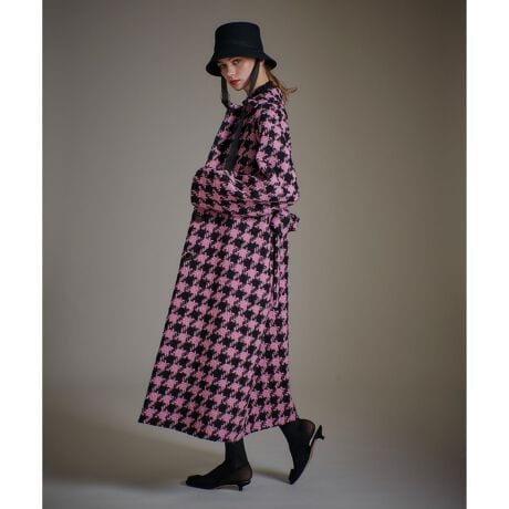 [^ԁF21252017040]yLOULOU WILLOUGHBY  2025 autumn&winterzLOULOU WILLOUGHBYX܂ƃICVbv̔ɂȂ܂Bc݊̂E[̎gpĐDグ璹̃cB[fB[ȑfށBIWiŕgōĂ܂BLOULOUȂł͂̐FAsN~ubN̔zFőɂ͂ȂFڂ܂BOX[ũI[o[VGbgłȂ葾߂̑łƂۂłEGXg̃{ōiĒƏ炵n̂VGbgŒpĒ܂B{i炸ɃoTbƒpĒƔw̃Co[^bNă[hȈۂŒȂĒ܂Bgh̃XeJ[Ƒ傫߂̖t|CgłBfނ̃[rO璹^bN~jXJ[g(21252011130)ƃZbgAbvł܂BƖ̊֌WɂAۂFČꍇ܂B܂p\REX}[gtHȂǂ̊ɂAiƉ摜̃J[قȂꍇ܂B\߂B