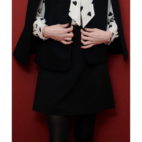 [^ԁF21252011100]yLOULOU WILLOUGHBY  2025 autumn&winterzc݊̂钆̃_uNXgpĂA}bgȎ[hȈۂłBVvŃ~j}ȃXJ[gɏtAĂ܂BWPbgƃZbgAbv͂A\Ɏg₷ACeȂ̂ŗlXȃgbvXƃR[fBl[gĒ܂Bfނ̃_uNXm[J[{WPbg(21252010060)ƃZbgAbvł܂ByX^btRgz_uNXm[J[{WPbgƓfނ̃~jXJ[gB}bgŏiȎ̐nł̂Ń~jłiǂlȈۂ̃~jXJ[głB`̃x[VbNȃVGbg̓gbvX킸킹閜\VGbgBXEFbgJbg\[킹ŃJWAɂgXJ[głBnĂ蓧͋CɂȂ܂łB􂢉\łƖ̊֌WɂAۂFČꍇ܂B܂p\REX}[gtHȂǂ̊ɂAiƉ摜̃J[قȂꍇ܂B\߂B