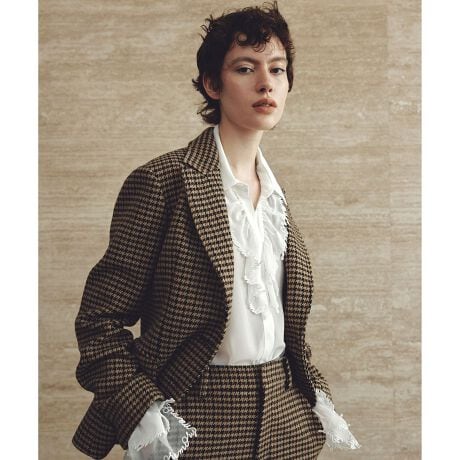 [^ԁF21252010040]yLOULOU WILLOUGHBY  2025 autumn&winterz̔BYn̑fނgpBO킸nCuhgpĂ鐶n[J[łBڂ̃KNu`FbNAtF~jȃACeƂ̃R[fBlCg߂łB@VvŔ}jbVȃe[[hfUCB Ci[Ƀ[XtȂǂătF~jɒȂ̂NłBfނ̃KNu`FbNChpc(21252012070)ƃZbgAbvł܂ByX^btRgzH炵`FbÑe[[hWPbgłBE[90%̑fނgpĂAłAEGXg̓VF[vꂽfUCȂ̂łXbLƂVGbgł܂B䊴KB邭炢Ȃ̂ŁASACɂȂ鍘Jo[Ă܂BcȂ򊴁cȂňc萶n̏dcʗncLkcȂ|Pbgc聦Ɩ̊֌WɂAۂFČꍇ܂B܂p\REX}[gtHȂǂ̊ɂAiƉ摜̃J[قȂꍇ܂B\߂B