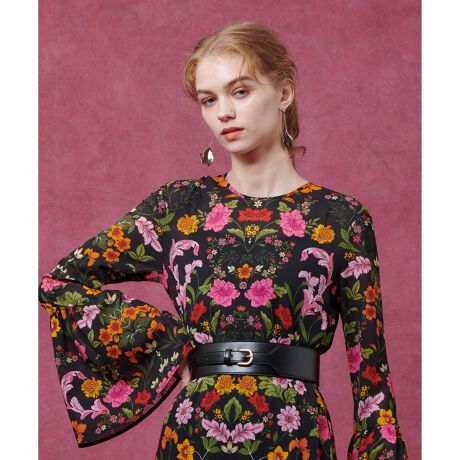 [^ԁF21252055010]yLOULOU WILLOUGHBY  2025 autumn&winterzLOULOU WILLOUGHBYX܂ƃICVbv̔ɂȂ܂B\͋vgpA͍gpChxgBƂs[XɃn^ĂDGACeB悢TCYƒߕׂȂĂ̂|CgBNƃgh̃uE̓WJłBƖ̊֌WɂAۂFČꍇ܂B܂p\REX}[gtHȂǂ̊ɂAiƉ摜̃J[قȂꍇ܂B\߂B