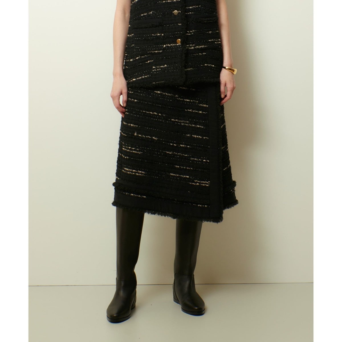 WEAR ファッション LOULOU WILLOUGHBY ジオリカラメツイード