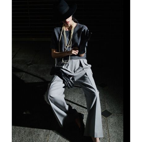 [^ԁF20252012210]yallureville 2025 autumn&winterzE[̃}jbVȃTL\j[fނŎdĂAJZbgV[ỸpcłBEGXgxg̃Vo[hbgN[ȃ|CgɂȂAXbLƂC̃^bNXg[gCłBV[ỸVc(20252013320)킹̃I[CŃJWAɊyނ̂ܘ_ALCڃuEX⃍[Q[Wjbg܂ŁAlXȕ\̃ACeƍ킹₷ꖇłBfނgď_炩̂ŃItBXɂsb^̃pcłByX^btRgzZ^[vX̃fUCŋrʂAȕłoXǂȂĂ܂B̓SɂȂĂAqbvCƂĂYɌ܂ByƂĂyȗSn߃|CgBE[fނŏH~炵A|GXeCɎgpfނȂ̂ŔrILV[YĂ܂BSACeɃXj[J[ŃJWAɁAuEXWPbgɃpvXŃLC߂ɁA킹ACeɂĕ͋C̕ς閜\ȈꖇłBƖ̊֌WɂAۂFČꍇ܂B܂p\REX}[gtHȂǂ̊ɂAiƉ摜̃J[قȂꍇ܂B\߂B