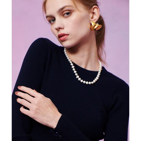 [^ԁF21252053010]yLOULOU WILLOUGHBY 2025 autumn&winterzp[̊Ԃɂ߂r[YV[glbNXBiȃp[܂؂₩ɍʂ܂BAWX^[tŒ̒߉\BtH[}ȃp[eB[V[ɂ͂AVvȃgbvX̃ANZgƂăfC[ɂ􂵂܂BlXȃR[fBl[gɍ킹₷\ACełBƖ̊֌WɂAۂFČꍇ܂B܂p\REX}[gtHȂǂ̊ɂAiƉ摜̃J[قȂꍇ܂B\߂B