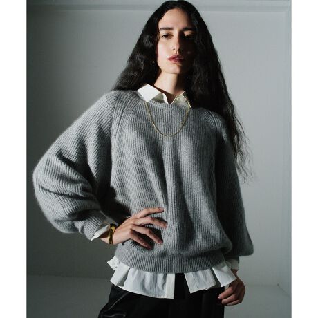 [^ԁF20261016040]yallureville 2026 Spring & SummerzN[uĥӂ艷ЌlvI[o[łBOŒ̍tāA肰ȂVGbgBVcC[hāA{̒ȂɁBJWA߂ȂȂ܂ŕiǂ܂܂B