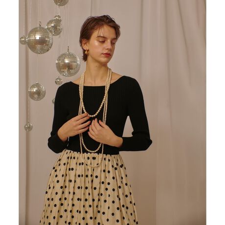 [^ԁF20261014050]yallureville 2026 Spring & SummerzNVbNȃhbgڂ䂭AiȘȂ܂̃s[XBƂgbvƁAӂLhbgXJ[ghbLOfUCŁAꖇŐꂽX^CO܂Bgbv͐ĝ̃CtBbgȂA₷KȒSnBXJ[g͏_炩ȌттnƁAY~Jɔzhbg؂₩o܂B^Ccu[c킹΃V[Y[h܂AANZT[ŃfC[IP[W܂ŕLBR[fBl[g炸ŕi悭܂AꒅłByX^btRgztBbgAhtA̒VGbgłBǂfRe`炵ۂ̈ꖇBƂĂymXgXȒSnłBjbg͈قȂ镝̃ugݍ킹AƉؚfUCB̃{^|CgBXJ[gɂ͒Ƀ`[ĂAYȃtAVGbgۂĂ܂BLV[Y􂷂ACeŁAꖇłAlXȃeCXgɃ}b`܂BGWɃXj[J[ŃJWAX^CAWPbgɃpvXŃLC߃X^CȂǍ킹ACeɂĕ͋Cς܂BxgŃEGXg}[NtĂɁƖ̊֌WɂAۂFČꍇ܂B܂p\REX}[gtHȂǂ̊ɂAiƉ摜̃J[قȂꍇ܂B\߂B