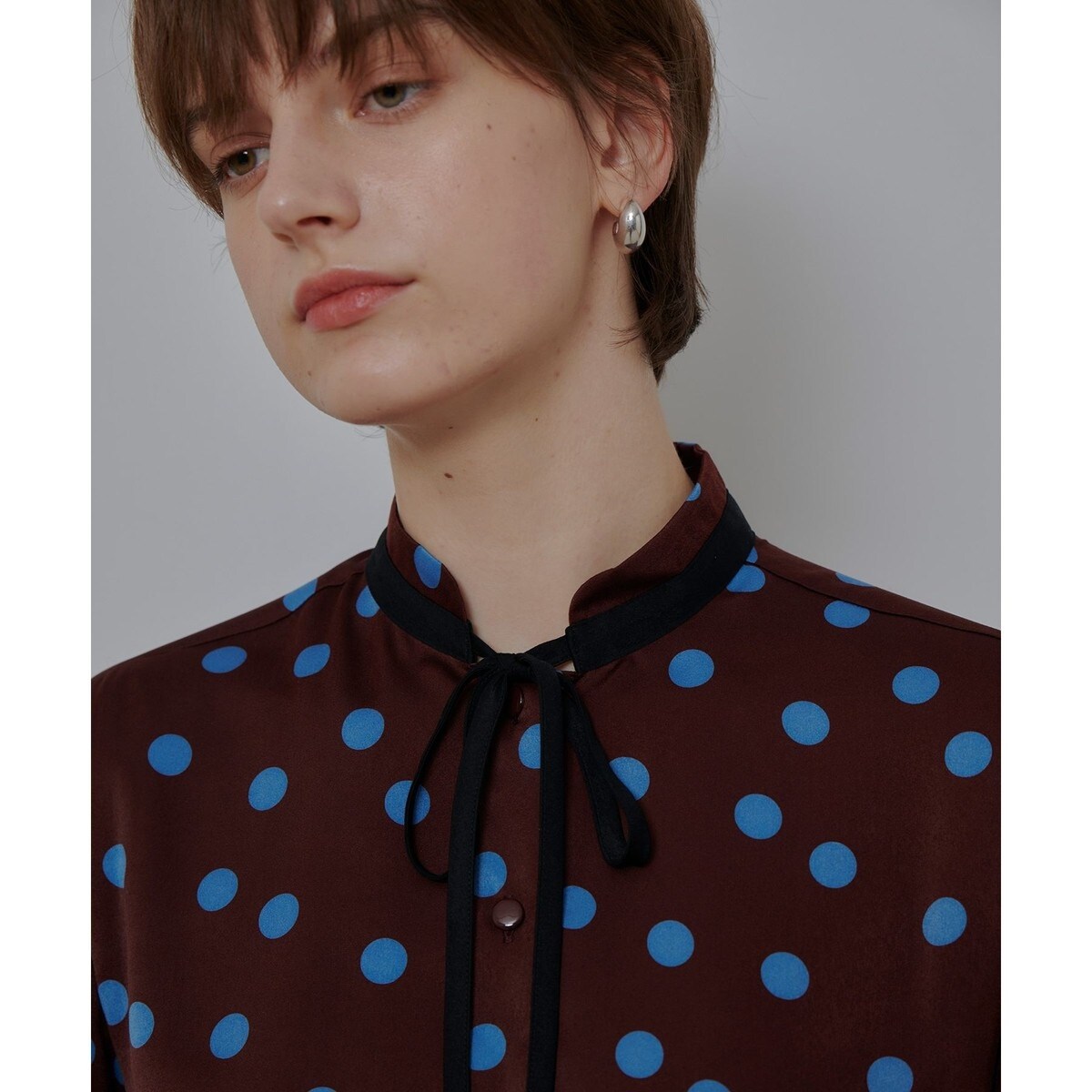 人気商品・美品】allureville PONTOGLIOフリルカラーブラウス