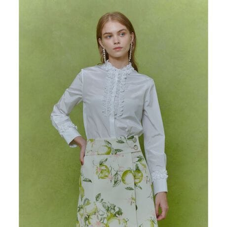 [^ԁF21261013060]yLOULOU WILLOUGHBY 2026 Spring & SummerzLOULOU WILLOUGHBYX܂ƃICVbv̔ɂȂ܂BTCN|GXeƃI[KjbNRbggpX[p[uCg[͌yƒ芴A򂪖́B܂ƑɂtMU[͓ȋZ@ł藧̓IɁBN[̂悤ȉ炵Ɛňɂ鍂|CgłB􂢉\łBƖ̊֌WɂAۂFČꍇ܂B܂p\REX}[gtHȂǂ̊ɂAiƉ摜̃J[قȂꍇ܂B\߂B