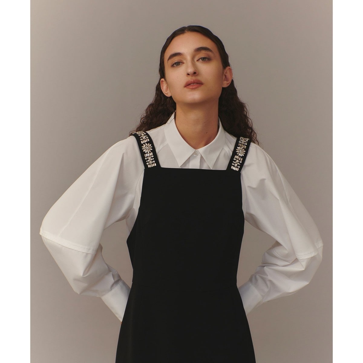 LOULOU WILLOUGHBY】ハーネスプリントリボンブラウス | ルルウィルビー