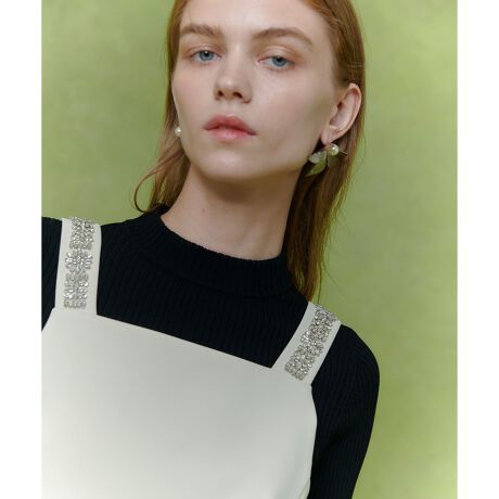 [^ԁF21261014140]yLOULOU WILLOUGHBY 2026 Spring & SummerzLOULOU WILLOUGHBYX܂ƃICVbv̔ɂȂ܂BЂɃNX^̃rW[ƂŖDtI[gN`[̗lȃWp[XJ[głBt[`[ťRۓIBVcjbgȂǂ̍킹ŁAJWAɂtH[}ɂ􂵂܂BCi[xAgbvȂǂɂƐ^Ă܂ły݂1łBANZT[炸̎XJ[głB􂢉\łBƖ̊֌WɂAۂFČꍇ܂B܂p\REX}[gtHȂǂ̊ɂAiƉ摜̃J[قȂꍇ܂B\߂B