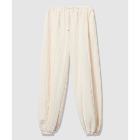 [^ԁF20261012730]yallureville 2026 Spring & Summerz^eɃZ40ARɂ̓Z60ƃiC50fj[̃XpƃtBgzBdグ̃^u[ƃoCIœKxȃV{𐶂ݏoAJWAȕ\Ɏdグ܂BiC͂Ă邱ƂŌydオĂ܂BGgh̃o[pcBVvȃgbvXɍ킹邾ōN炵X^COo܂BɃSĂAłԂlȃfUCBEGXg̃^bNMU[Ń{[o{[̂VGbgɂȂĂ܂BƖ̊֌WɂAۂFČꍇ܂B܂p\REX}[gtHȂǂ̊ɂAiƉ摜̃J[قȂꍇ܂B\߂B