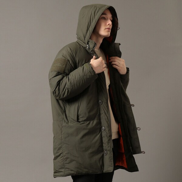 ＡＶＩＲＥＸ×ＷＩＬＤ ＴＨＩＮＧＳ】ＭＯＮＳＴＥＲ ＰＡＲＫＡ