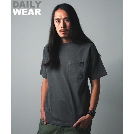 [^ԁF7833934010]yDAILY WEARzSHORTSLEEVE FADE WASH POCKET T-SHIRT ^  tFChEHbV |Pbg TVc AVIREXRtH[^uȓ풅ƂĊJfC[CuAVIREX DAILY WEARvB̒ŐVɃtFChEHbV{ACeBBACK TO BASICuh̉ĩe[}łu_ɂÂ̎pvKɊyނ߂̃fC|EGAɒ݂܂B fފJfUCADAނ̂ЂƂЂƂɁA⓮₷AϋvAۉƂ@\߂āAK̃NIeBĂ܂ByAVIREX^ABbNXz1975NɃAJR̃RgN^[ƂđnƂAtCgWPbgł̔FmxIɍ߂B~^[ɋNABbNX́A@\IȃfUCoL̔ɎxĂB̌Iȕ\́AfuCfB[EW[YvugbvKvutBXxvȂǂ̃XN[ł􂵁Aт𗁂тB̖ʂ̖fUCAmX^WbNȖ킢͍ȂȆ̐lXxꑱĂB