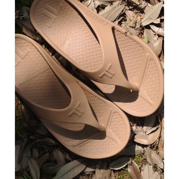 国内★AVIREX★テリック フリップフロップ リカバリー サンダル 楽天市場】☆SALE｜【AVIREX × TELIC FLIPFLOP】メンズサイズ