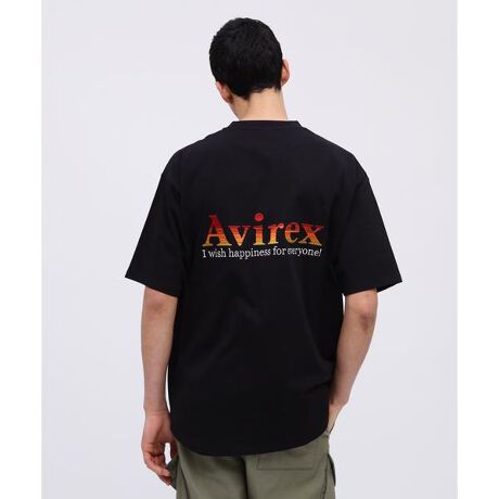 [^ԁF7834134096]sWEBtGRADATION EMBROIDERY LOGO T-SHIRT ^ Of[V GuC_[ S TVc ^ AVIREX ^ ABbNX&lt;iڍ&gt;EWEB̓ʂȔTVcETVc̗TChɃ|PbgzfUCEɂ̓n[gŃAWuhShJEwɂ̓uhSOf[VdlŎhJEw̃Of[VS̉ɂ́uI wish happiness for everyone!^݂ȂɍKK܂悤ɁvƃbZ[WhJEzCgAubN̐lCԐF𑵂J[oG[VE[YȃVGbgyAVIREX^ABbNXz1975NɃAJR̃RgN^[ƂđnƂAtCgWPbgł̔FmxIɍ߂B~^[ɋNABbNX́A@\IȃfUCoL̔ɎxĂB̌Iȕ\́AfuCfB[EW[YvugbvKvutBXxvȂǂ̃XN[ł􂵁Aт𗁂тB̖ʂ̖fUCAmX^WbNȖ킢͍ȂȆ̐lXxꑱĂB