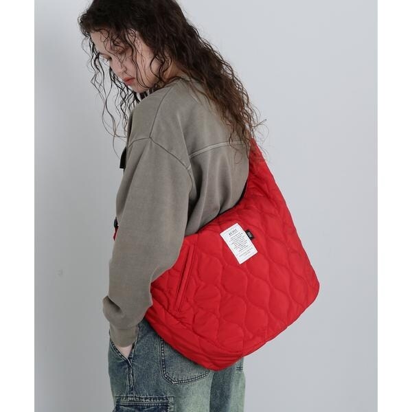 AVIREX キルティングショルダーバック 限定》BONDING QUILTING SHOULDER BAG/キルティングショルダーバッグ