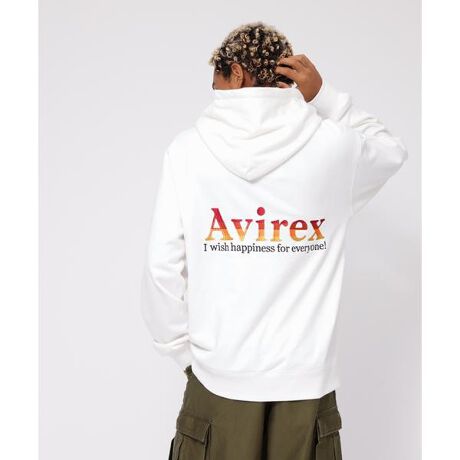 [^ԁF7834231010]yAVIREXVbvziFsWEB&amp;DEPOTt"EMBROIDERY LOGO & WISHES" PULLOVER HOODIE&lt;iڍ&gt;EWEB&amp;DEPOT̓ʂȃvI[o[p[J[Eɂ̓n[gŃAWuhShJEwɂ̓uhSOf[VdlŎhJEn͗сipCjgAG悭d˒₷dlEw̃Of[VS̉ɂ́uI wish happiness for everyone!^݂ȂɍKK܂悤ɁvƃbZ[WhJEzCgAubN̐lCԐF𑵂J[oG[VEoX̗ǂVGbgyAVIREX^ABbNXz1975NɃAJR̃RgN^[ƂđnƂAtCgWPbgł̔FmxIɍ߂B~^[ɋNABbNX́A@\IȃfUCoL̔ɎxĂB̌Iȕ\́AfuCfB[EW[YvugbvKvutBXxvȂǂ̃XN[ł􂵁Aт𗁂тB̖ʂ̖fUCAmX^WbNȖ킢͍ȂȆ̐lXxꑱĂB