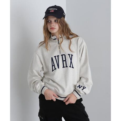 [^ԁF7835130605]yAVIREXVbvz2025 EARLY SPRING ITEMLINE RIB LOGO SWEATERpNgȃTCYEtgSɂ̓tFgx[XɂAbvPgpEXEFbgACeȂAu₩ȔzFEX|[eB[Ȓɂî镵͋C߃X^COƂbNX̂AYCNȃX^COXXBVvȐF킹̃R[fBl[gŁAsIȃX|[eB[X^C܂ByAVIREX WOMANz{iIȃ~^[EFA@\ƃfUCfB[XJWAɓeCBI㐫̂郌fB[XuhƂđARADSAzƂĉȓl̏֌fBXJWAĂĂ܂B