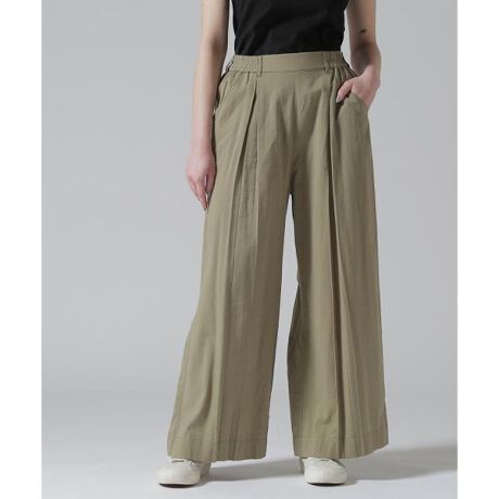 [^ԁF7835110601]2025 SPRING&SUMMER ITEM BOX PLEATS RELAX PANTSEtgɐ[߂̃{bNXv[cÅ̂VGbgɁBEœ̏o₷VGbgEtĂ̋G߂ɉKȂƂSnłB߃X^COƂChVGbgB̒Z߂ȃgbvXA悭tBbgVGbg̃gbvX킹̂N̂߃X^COłByAVIREX WOMANz{iIȃ~^[EFA@\ƃfUCfB[XJWAɓeCBI㐫̂郌fB[XuhƂđARADSAzƂĉȓl̏֌fBXJWAĂĂ܂B