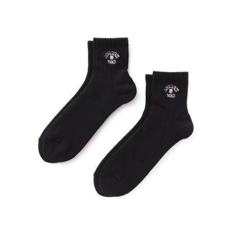 [^ԁF7835972004]yAVIREXVbvziFscXtVARSITY SOX^tŉKAVIREX̃bOEFACAs[^[oIÎŌoȂ炱̃\bNXIiڍׁEAVIREX炵\bNXEo[VeBShJEJWAȃX^COɃ}b`ACeEMtgɂXXTCYFKTCY(ŏ)25cm ^ KTCY(ő)27cmyAVIREX^ABbNXz1975NɃAJR̃RgN^[ƂđnƂAtCgWPbgł̔FmxIɍ߂B~^[ɋNABbNX́A@\IȃfUCoL̔ɎxĂB̌Iȕ\́AfuCfB[EW[YvugbvKvutBXxvȂǂ̃XN[ł􂵁Aт𗁂тB̖ʂ̖fUCAmX^WbNȖ킢͍ȂȆ̐lXxꑱĂB