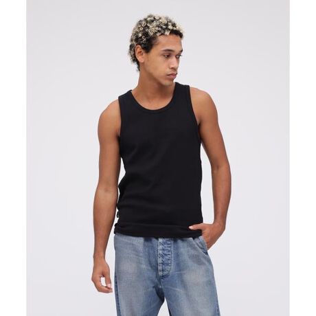 [^ԁF7835937002]iFsDAILY^fC[tRIB TANK TOP siڍׁtERtH[^uȓ풅ƂĊJ fC[CuAVIREX DAILY WEARvEnɍRۖhLH{ACɂȂ銾̃jICLhdlẼCȃjICɂAKɒp\EeV̋CNꂽu҂ݑfނ̗pE肵Ńwr[[e[Vł̒pɂςϋvRۖhLH́AׂĂ̋ۂL}肷킯ł͂܂BZF͒p̊▀CɂF܂̂ŁAWFƍ킹Ă̒p͂B̍ۂ̓N[jOlbgɗԂɓĂ􂢉BSĂ̊@̂gp͂Bn̐A˓u̒ԏƎ˂ɂAF鋰ꂪ܂Bn̓Ak݂₷̂ŁA͏cɈA`𐮂ĊĉBvgւ̃AČ͔ɂȂ܂̂łBACgṕAĕz𓖂ĂĉByAVIREX^ABbNXz1975NɃAJR̃RgN^[ƂđnƂAtCgWPbgł̔FmxIɍ߂B~^[ɋNABbNX́A@\IȃfUCoL̔ɎxĂB̌Iȕ\́AfuCfB[EW[YvugbvKvutBXxvȂǂ̃XN[ł􂵁Aт𗁂тB̖ʂ̖fUCAmX^WbNȖ킢͍ȂȆ̐lXxꑱĂB