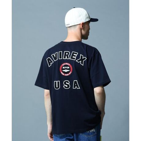 [^ԁF7835934012]iFVARSITY LOGO T-SHIRT 2.0AVIREX̒łACRjbNȃACeVARSITYU[WPbg̃OtBbN𗎂Ƃ񂾔TVcsiڍׁtEobNɒԂłVOl[`[fhJAbvPŎdグ1E肾n̂RbgE|GXefނgpE\̎gp邱ƂŁAщHȂsONÂ炭Anx̋E|GXëׁA100̑fނ葬̍fށEVOl`[f̓uh\郍OZ[ACeyAVIREX^ABbNXz1975NɃAJR̃RgN^[ƂđnƂAtCgWPbgł̔FmxIɍ߂B~^[ɋNABbNX́A@\IȃfUCoL̔ɎxĂB̌Iȕ\́AfuCfB[EW[YvugbvKvutBXxvȂǂ̃XN[ł􂵁Aт𗁂тB̖ʂ̖fUCAmX^WbNȖ킢͍ȂȆ̐lXxꑱĂB