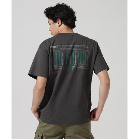 [^ԁF7835134030]yAVIREXVbvzyiڍׁzEJbWeCXgȔTVcEwɂUSAFA`[t̃vgfUCEwr[EFCgngpEoX̗ǂVGbgUSAFAċRmwZyAVIREX^ABbNXz1975NɃAJR̃RgN^[ƂđnƂAtCgWPbgł̔FmxIɍ߂B~^[ɋNABbNX́A@\IȃfUCoL̔ɎxĂB̌Iȕ\́AfuCfB[EW[YvugbvKvutBXxvȂǂ̃XN[ł􂵁Aт𗁂тB̖ʂ̖fUCAmX^WbNȖ킢͍ȂȆ̐lXxꑱĂB