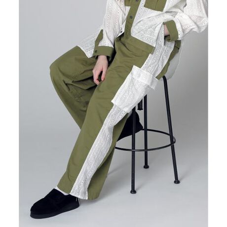 [^ԁF7835110605]2025 SPRING&amp;SUMMER ITEMsWEB LIMITED Belle LINEtLACE CARGO PANTSEGߊ̂郌[X|CgœꂽJ[SpcEƂVGbgE^bNĂ邱ƂŃJWA߂A悢iACełBEiĂĒ܂B֘AACe7835120604FsWEB LIMITED Belle LINEtLACE SHIRT7835135621FsWEB LIMITED Belle LINEtLACE NUBERING T-SHIRT߃X^COƂVGbg̃J[SpćAWXgTCỸgbvX킹ăn̂XXBV[ỸVcTVcƂ̃ZbgAbv悭Ē܂ByAVIREX WOMANz{iIȃ~^[EFA@\ƃfUCfB[XJWAɓeCBI㐫̂郌fB[XuhƂđARADSAzƂĉȓl̏֌fBXJWAĂĂ܂B