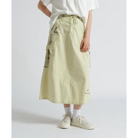 [^ԁF7835216601]EJ[SXJ[gɃvgꂽVѐŜACeE|CgRED̃vgĂAANZgĂ܂BEẽ^bNꂽƂŁÂXJ[gɎdオĂ܂ByAVIREX WOMANz{iIȃ~^[EFA@\ƃfUCfB[XJWAɓeCBI㐫̂郌fB[XuhƂđARADSAzƂĉȓl̏֌fBXJWAĂĂ܂B