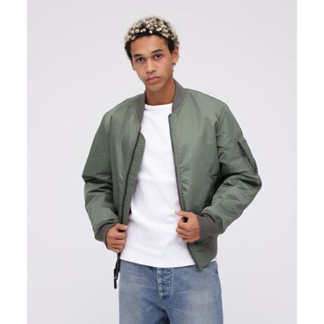 [^ԁF7835952035]ER}[ViԌjpɐYꂽMA-1EIWF̃CjO̗pEtbvt|PbgEȂɂ͕ۉ̍THERMOLITEgp@\IȃACeEgAA[z[ɂƂ肪VGbgyMA-1zB-15D^ƂA1950N㒆ɍ̗pĂAוɂ킽ǂJԂA30NԂɂ킽ĎgpĂB͑܂̃jbg⃊o[VudlȂǁBXybNύXJԂĂ邽߁AiC_f}XNp^uA@ʐMpgV[o[̃R[hڑ郋[vȂǒZԂgpȂp[cARN^[ɐlCRłB摜̏i̓TvłBۂ̏ił́AdlEH኱قȂꍇ܂ByAVIREX^ABbNXz1975NɃAJR̃RgN^[ƂđnƂAtCgWPbgł̔FmxIɍ߂B~^[ɋNABbNX́A@\IȃfUCoL̔ɎxĂB̌Iȕ\́AfuCfB[EW[YvugbvKvutBXxvȂǂ̃XN[ł􂵁Aт𗁂тB̖ʂ̖fUCAmX^WbNȖ킢͍ȂȆ̐lXxꑱĂBg̃p\R̃j^[ɂāAiƃJ[قȂ ꍇ܂Bɐ\󂲂܂񂪁A܂l肢܂BVbv̍݌ɐ cX܂̏i܂܂Ă܂B݌ɐXϓׁA_ō݌ɂɂȂĂꍇ܂BTCY\́Ai̐nDȂǂ̓ɂǍ덷͂܂B\߂B摜̏i̓TvłBۂ̏ił́AdlEH኱قȂꍇ܂B