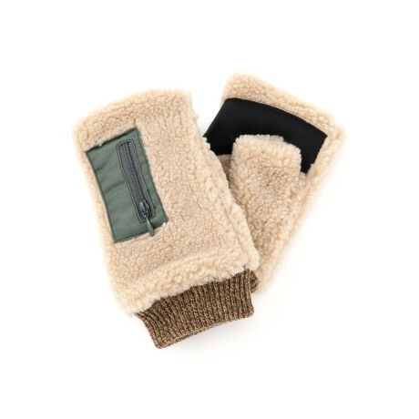 [^ԁF7835970701]E{Afނ݂̉̂O[uBEwo^CvŁAX}zȂǂ̑₷fUCBEiCgWbvȂǁA~^[eCXg𐷂荞񂾃X^CByAVIREX WOMANz{iIȃ~^[EFA@\ƃfUCfB[XJWAɓeCBI㐫̂郌fB[XuhƂđARADSAzƂĉȓl̏֌fBXJWAĂĂ܂B