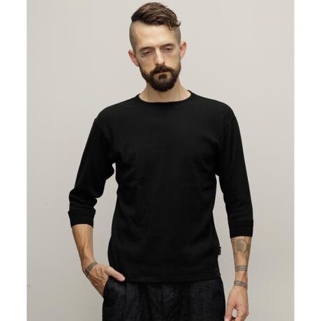 [^ԁF7823930008]Rbg100gpĂAG肪ǂAƂnAXgb`ɂDꂽTVcBJԂĂLтɂApłϋvɂDĂ܂BX}[gȃVGbĝɃtBbgAghɂƂ₷fUCBSchott̊vW̃Ci[ƂĂd󂷂ACeƂȂĂ܂B̏i̓N[|ΏۊOƂȂĂ܂BySchott^VbgzC_[XWPbg̑㖼ƂSchott̗j́A1913NAj[[NŃA[BEVbgWbNVbǧZɂĎn܂B̓CR[gHꂾA1928NɐEŏ߂ătgWbp[̗pC_[XWPbguPerfectovV[Y𔭔B{^dlȂAIȃWPbgƂĘbƂȂǍ̃C_[Xjɑ傫ȉe^BāASchott̖𐢊Eɒm炵߂̂50Nɔ\ꂽ^̃X^bYG|bgɔz`̃fhX^[gB̐V삱AfwUEChEiMu\ҁvxŁA}[EuhZƌĂ郂fłB̌[YZbNXsXgY͂߁ÃbN~[WVɎxA𒴂i̔ԂƂčȂ̐lX𖣗Bŋ߂ł͒ԃfłȂAJWAC[ȂǁAɎɍ킹Đi𐋂vVYȂBC_[X̗j͉iSchottƂƂɂB