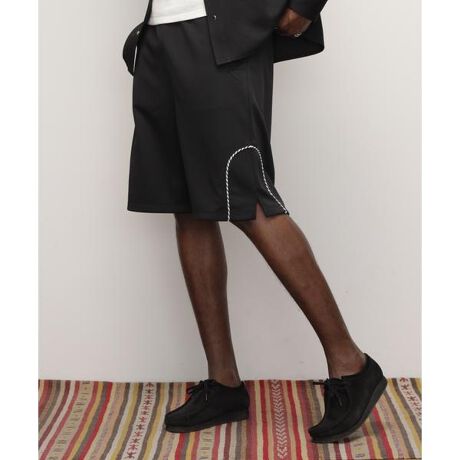 [^ԁF7824113006]EGX^WPbgEGX^W[WɔׂĔ̑fނgpĂȂfނ͒ʋCǂAɂK؂ȒʋCłBɁAC[W[dl̗pĂAXgXȂpł闚SnĂ܂BEȒPŁA₷fUCŁÃANeBreBɓKĂ܂BIWĩcCXge[vƂĎgpAe[vɖڗfUC{Ă܂BfށF|GXe100YFySchott^VbgzC_[XWPbg̑㖼ƂSchott̗j́A1913NAj[[NŃA[BEVbgWbNVbǧZɂĎn܂B̓CR[gHꂾA1928NɐEŏ߂ătgWbp[̗pC_[XWPbguPerfectovV[Y𔭔B{^dlȂAIȃWPbgƂĘbƂȂǍ̃C_[Xjɑ傫ȉe^BāASchott̖𐢊Eɒm炵߂̂50Nɔ\ꂽ^̃X^bYG|bgɔz`̃fhX^[gB̐V삱AfwUEChEiMu\ҁvxŁA}[EuhZƌĂ郂fłB̌[YZbNXsXgY͂߁ÃbN~[WVɎxA𒴂i̔ԂƂčȂ̐lX𖣗Bŋ߂ł͒ԃfłȂAJWAC[ȂǁAɎɍ킹Đi𐋂vVYȂBC_[X̗j͉iSchottƂƂɂB