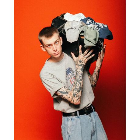 [^ԁF7825134013]Ƃ7oz{fBgpBI[vGhȂł͂̂ӂƂA{[hCŃUbNƂdAJuh炵܂Bя̋݃p[cgɕݍނ悤ɖDoC_[lbN̗pBȃ{fBɈȂwr[[YłdlBxė}āACNWFbgvg{ƂŁA{fB̃J[𑹂ȂƂȂARɓރvgĂ܂B̋Z@ɂATVč̃J[AfUCƈ܂BȂ߁Avg̐F{fB̐FƒaA܂ň̉悤ȎdオɂȂ܂B̏i̓N[|ΏۊOƂȂĂ܂BySchott^Vbgz  C_[XWPbg̑㖼ƂSchott̗j́A1913NAj[[NŃA[BEVbgAWbNEVbǧZɂĎn܂B ̓CR[gHꂾA1928NɐEŏ߂ătgWbp[̗pC_[XWPbguPerfectovV[Y𔭔B {^dlȂAIȃWPbgƂĘbƂȂǍ̃C_[Xjɑ傫ȉe^B āASchott̖𐢊Eɒm炵߂̂50Nɔ\ꂽ^̃X^bYG|bgɔz`̃f X^[B [YZbNXsXgY͂߁ÃA[eBXg⃂[^[TCNXgɎxA𒴂i̒ԂƂčȂ̐lX𖣗B ŋ߂ł͒ԃfłȂAJWAC[ȂǁAɎɍ킹Đi𐋂vVYȂB C_[X̗j͉iSchottƂƂɂB