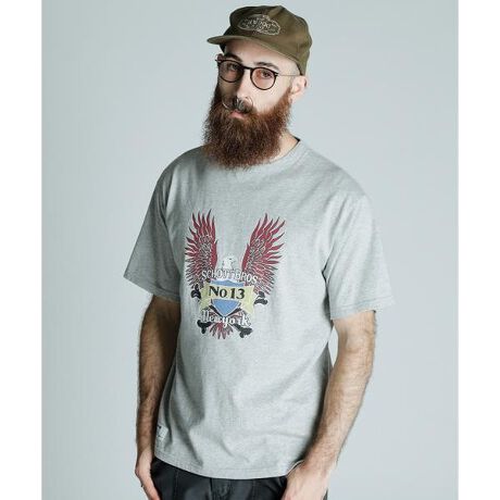 [^ԁF7825134019]Ƃ7oz{fBgpBI[vGhȂł͂̂ӂƂA{[hCŃUbNƂdAJuh炵܂Bя̋݃p[cgɕݍނ悤ɖDoC_[lbN̗pBȃ{fBɈȂwr[[YłdlBxė}āACNWFbgvg{ƂŁA{fB̃J[𑹂ȂƂȂARɓރvgĂ܂B̋Z@ɂATVč̃J[AfUCƈ܂BȂ߁Avg̐F{fB̐FƒaA܂ň̉悤ȎdオɂȂ܂B̏i̓N[|ΏۊOƂȂĂ܂BySchott^Vbgz  C_[XWPbg̑㖼ƂSchott̗j́A1913NAj[[NŃA[BEVbgAWbNEVbǧZɂĎn܂B ̓CR[gHꂾA1928NɐEŏ߂ătgWbp[̗pC_[XWPbguPerfectovV[Y𔭔B {^dlȂAIȃWPbgƂĘbƂȂǍ̃C_[Xjɑ傫ȉe^B āASchott̖𐢊Eɒm炵߂̂50Nɔ\ꂽ^̃X^bYG|bgɔz`̃fX^[B [YZbNXsXgY͂߁ÃA[eBXg⃂[^[TCNXgɎxA𒴂i̒ԂƂčȂ̐lX𖣗B ŋ߂ł͒ԃfłȂAJWAC[ȂǁAɎɍ킹Đi𐋂vVYȂB C_[X̗j͉iSchottƂƂɂB