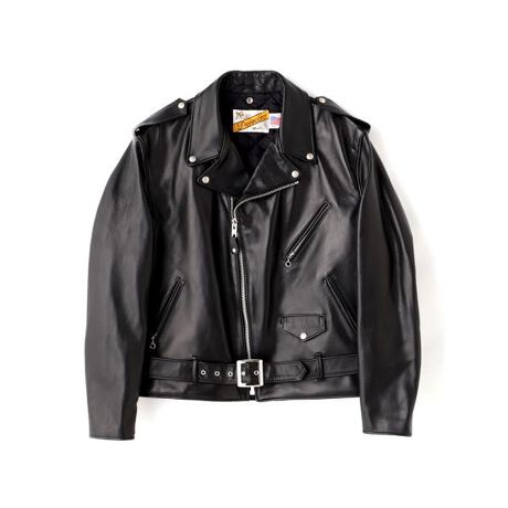 [^ԁF7825950031]618ƌĂ΂邱̃f́AONESTARɎĂ邪悭ƁAוɍ̂B 㑤݂̋ɂXibv{^Aԑ傫ȈႢ̓G|bgɐ^X^bYB ̂߁uONESTAR̗ŁvƊႢ邱Ƃ邪A͑vB618̓[^[TCNMAƂāA胉C_[XɃAbvf[gfȂ̂B ܂A܂ŃJo[邽߂ɂLhj[pbh613[Eh邱ƂŔwʂJo[B r̃ANVv[c͑OXpƂ₷悤613JA eɂ͒ʋCE̖ڂʂACbg𑕒@\UPBɁAfނɂ͏vȃXeAnChgpB ɂ܂܂Ⴂ邪AXgCbNȍɂȂĂ邱Ƃ邾낤B̏i̓N[|ΏۊOƂȂĂ܂BySchott^Vbgz C_[XWPbg̑㖼ƂSchott̗j́A1913NAj[[NŃA[BEVbgWbNVbǧZɂĎn܂B̓CR[gHꂾA1928NɐEŏ߂ătgWbp[̗pC_[XWPbguPerfectovV[Y𔭔B{^dlȂAIȃWPbgƂĘbƂȂǍ̃C_[Xjɑ傫ȉe^BāASchott̖𐢊Eɒm炵߂̂50Nɔ\ꂽ^̃X^bYG|bgɔz`̃f X^[B@̐V삱AfwUEChEiMu\ҁvxŁA}[EuhZƌĂ郂fłB̌[YZbNXsXgY͂߁ÃbN~[WVɎxA𒴂i̔ԂƂčȂ̐lX𖣗Bŋ߂ł͒ԃfłȂAJWAC[ȂǁAɎɍ킹Đi𐋂vVYȂBC_[X̗j͉iSchottƂƂɂB