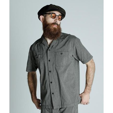 [^ԁF7825123011]1950NɂăAJ̃[NEFAɎgpꂽRbgERo[gfށBoɐFƔQۂɂĐDグD萶nłB͐nɍׂZW\ƂōƂɂĉĂڗȂʂ_ĂBʂrVvȃI[vJ[Vc̏i̓N[|ΏۊOƂȂĂ܂BySchott^Vbgz  C_[XWPbg̑㖼ƂSchott̗j́A1913NAj[[NŃA[BEVbgAWbNEVbǧZɂĎn܂B ̓CR[gHꂾA1928NɐEŏ߂ătgWbp[̗pC_[XWPbguPerfectovV[Y𔭔B {^dlȂAIȃWPbgƂĘbƂȂǍ̃C_[Xjɑ傫ȉe^B āASchott̖𐢊Eɒm炵߂̂50Nɔ\ꂽ^̃X^bYG|bgɔz`̃f X^[B [YZbNXsXgY͂߁ÃA[eBXg⃂[^[TCNXgɎxA𒴂i̒ԂƂčȂ̐lX𖣗B ŋ߂ł͒ԃfłȂAJWAC[ȂǁAɎɍ킹Đi𐋂vVYȂB C_[X̗j͉iSchottƂƂɂ