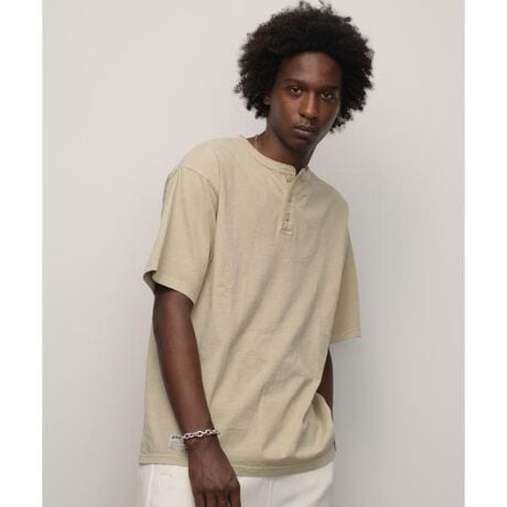 [^ԁF7825934008]Ƃ7oz{fBgpBI[vGhȂł͂̂ӂƂA{[hCŃUbNƂdAJuh炵܂B痿߂𒲐ABe[Wӂ痧Schott̐EςɃ}b`܂Bfނ̓╗y߂VvȃfUCBɃsXxQӏɔzĂ܂BR[fl[gōlɍ̃V[Yɂ͊ԈႢȂ}Xgł߂₷vCXR}[VIȃACeł܂ɓ҂łp܂B̏i̓N[|ΏۊOƂȂĂ܂BySchott^Vbgz  C_[XWPbg̑㖼ƂSchott̗j́A1913NAj[[NŃA[BEVbgAWbNEVbǧZɂĎn܂B ̓CR[gHꂾA1928NɐEŏ߂ătgWbp[̗pC_[XWPbguPerfectovV[Y𔭔B {^dlȂAIȃWPbgƂĘbƂȂǍ̃C_[Xjɑ傫ȉe^B āASchott̖𐢊Eɒm炵߂̂50Nɔ\ꂽ^̃X^bYG|bgɔz`̃f X^[B [YZbNXsXgY͂߁ÃA[eBXg⃂[^[TCNXgɎxA𒴂i̒ԂƂčȂ̐lX𖣗B ŋ߂ł͒ԃfłȂAJWAC[ȂǁAɎɍ킹Đi𐋂vVYȂB C_[X̗j͉iSchottƂƂɂB