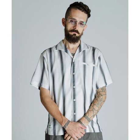 [^ԁF7825123014]Vfނ̃[A|GXe̍fނ͂d݂AƓ̗y߂܂BAEg[ȗʒuł鑾sb`̃XgCvVcBD낳݌͂̃V[NJ[ꂽACeɂ܂ƂߏグĂĂ܂BF̔ZWF̑gݍ킹gɎ܂łׂăIWiőg܂ꂽeLX^CłB̃ubNƑu₩ȃzCg2zF`FbNn2^2̈DłA3^1̈DŃXgCv̏̕i̓N[|ΏۊOƂȂĂ܂BySchott^VbgzC_[XWPbg̑㖼ƂSchott̗j́A1913NAj[[NŃA[BEVbgAWbNEVbǧZɂĎn܂B̓CR[gHꂾA1928NɐEŏ߂ătgWbp[̗pC_[XWPbguPerfectovV[Y𔭔B{^dlȂAIȃWPbgƂĘbƂȂǍ̃C_[Xjɑ傫ȉe^BāASchott̖𐢊Eɒm炵߂̂50Nɔ\ꂽ^̃X^bYG|bgɔz`̃f X^[B[YZbNXsXgY͂߁ÃA[eBXg⃂[^[TCNXgɎxA𒴂i̒ԂƂčȂ̐lX𖣗Bŋ߂ł͒ԃfłȂAJWAC[ȂǁAɎɍ킹Đi𐋂vVYȂBC_[X̗j͉iSchottƂƂɂB