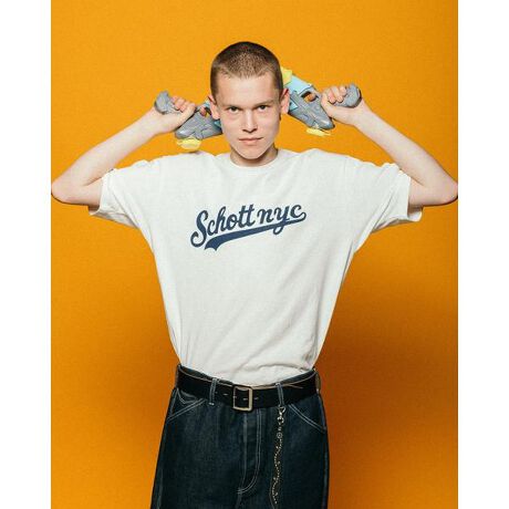 [^ԁF7825134032]Ƃ7oz{fBgpBI[vGhȂł͂̂ӂƂA{[hCŃUbNƂdAJuh炵܂Bя̋݃p[cgɕݍނ悤ɖDoC_[lbN̗pBȃ{fBɈȂwr[[YłdlBXNvgSOʂɂTVcBVvȃSfUC߂AX^CbVŐꂽۂ^܂BVvȂmȑ݊AǂȃR[fBl[gɂޖ\ACełBpłꒅƂāAX^C킸ɏd󂷂邱ƊԈႢ܂B̏i̓N[|ΏۊOƂȂĂ܂BySchott^Vbgz  C_[XWPbg̑㖼ƂSchott̗j́A1913NAj[[NŃA[BEVbgAWbNEVbǧZɂĎn܂B ̓CR[gHꂾA1928NɐEŏ߂ătgWbp[̗pC_[XWPbguPerfectovV[Y𔭔B {^dlȂAIȃWPbgƂĘbƂȂǍ̃C_[Xjɑ傫ȉe^B āASchott̖𐢊Eɒm炵߂̂50Nɔ\ꂽ^̃X^bYG|bgɔz`̃f X^[B [YZbNXsXgY͂߁ÃA[eBXg⃂[^[TCNXgɎxA𒴂i̒ԂƂčȂ̐lX𖣗B ŋ߂ł͒ԃfłȂAJWAC[ȂǁAɎɍ킹Đi𐋂vVYȂB C_[X̗j͉iSchottƂƂɂB