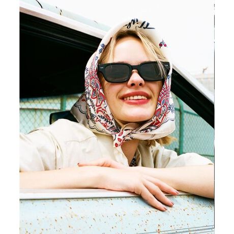 [^ԁF7825970037]oCJ[̂߂ɊJꂽAUSACEFAV[ӎXg[gevdl̃TOXBwbgpłX[YȒE\ɂAKȃtBbg܂BVn̒ႢAZe[gfނ̗ptAZe[gfŁAV[vȃVGbgƖȃXNGAtHZBtbgYɋ߂Y̗pAf荞݂}Ă܂Bevɂ̓S[hSchottS󂵁Ao`ɂONESTAR̃X^[X^bYzuBoCJ[V[͂AXg[gX^CɂfA@\ƃfUC˔{łBwTOXxtYɌہAKl̃p~Lłp10OFFN[|t܂Bw1NԂ̗LƂȂ܂BN[|ƕčwؖB̏i̓N[|ΏۊOƂȂĂ܂BySchott^VbgzC_[XWPbg̑㖼ƂSchott̗j́A1913NAj[[NŃA[BEVbgWbNVbǧZɂĎn܂B̓CR[gHꂾA1928NɐEŏ߂ătgWbp[̗pC_[XWPbguPerfectovV[Y𔭔B{^dlȂAIȃWPbgƂĘbƂȂǍ̃C_[Xjɑ傫ȉe^BāASchott̖𐢊Eɒm炵߂̂50Nɔ\ꂽ^̃X^bYG|bgɔz`̃fhX^[gB@̐V삱AfwUEChEiMu\ҁvxŁA}[EuhZƌĂ郂fłB̌[YZbNXsXgY͂߁ÃbN~[WVɎxA𒴂i̔ԂƂčȂ̐lX𖣗Bŋ߂ł͒ԃfłȂAJWAC[ȂǁAɎɍ킹Đi𐋂vVYȂBC_[X̗j͉iSchottƂƂɂB