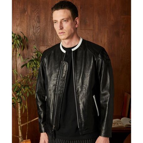 [^ԁF7825250008]JEU[gpAN[₵Ȃł͂̂Ȃ₩Ƒϋv˔U[B悢݂ȂA_邽߁A݂₷₷̂łB܂AN[₵L̊炩ƔF̗ǂۗÂdオƂȂĂ܂BgނقǂɕǍoNωy߂ꖇB1950`60NAoCN}ɍLAyʂnCXs[hǋoCNXƊJꂽBȏMIȃoCNV[CXpCAꂽfUC̈ꒅłBBe[W̃[hY킹ȂAIȃGbZXAX^CbVȎdオɁBɁApebhdl̗p邱ƂŁAڂ̃fUCłȂAKxȃNbVAKȒSnƈS𗼗܂BNVbNȃoCNJ`[fiƂA^E[XłfꂽfUCBCfBO͂AigɂށA@\ǋꒅłB̏i̓N[|ΏۊOƂȂĂ܂BySchott^VbgzC_[XWPbg̑㖼ƂSchott̗j́A1913NAj[[NŃA[BEVbgAWbNEVbǧZɂĎn܂B̓CR[gHꂾA1928NɐEŏ߂ătgWbp[̗pC_[XWPbguPerfectovV[Y𔭔B{^dlȂAIȃWPbgƂĘbƂȂǍ̃C_[Xjɑ傫ȉe^BāASchott̖𐢊Eɒm炵߂̂50Nɔ\ꂽ^̃X^bYG|bgɔz`̃f X^[B[YZbNXsXgY͂߁ÃA[eBXg⃂[^[TCNXgɎxA𒴂i̒ԂƂčȂ̐lX𖣗Bŋ߂ł͒ԃfłȂAJWAC[ȂǁAɎɍ킹Đi𐋂vVYȂBC_[X̗j͉iSchottƂƂɂB