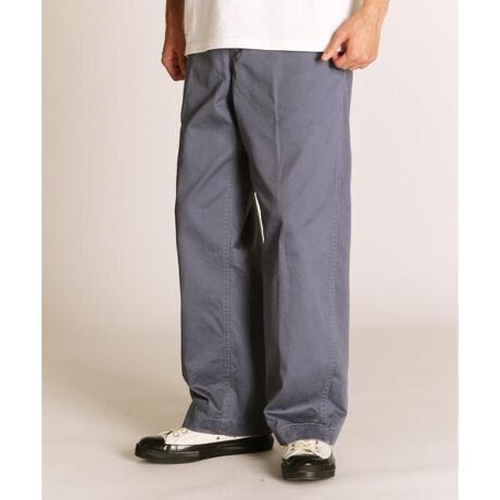 [^ԁF7825210010]50Ñ~^[pc̐n肱܂ꂽƂDnBoʏł݂̂Ƃnwr[EFCgł^tŃRV̂dłBԂȃRC|PbgobN|Pbg̋ʉdl TChV[̃_uXeb`Ɣ̃fBe[𓥏PA肪l߂Ă܂BXLɂ̓X^vŃTCY\LƂ낪AAJWuh炵dオłB̏i̓N[|ΏۊOƂȂĂ܂BySchott^VbgzC_[XWPbg̑㖼ƂSchott̗j́A1913NAj[[NŃA[BEVbgAWbNEVbǧZɂĎn܂B̓CR[gHꂾA1928NɐEŏ߂ătgWbp[̗pC_[XWPbguPerfectovV[Y𔭔B{^dlȂAIȃWPbgƂĘbƂȂǍ̃C_[Xjɑ傫ȉe^BāASchott̖𐢊Eɒm炵߂̂50Nɔ\ꂽ^̃X^bYG|bgɔz`̃f@X^[B[YZbNXsXgY͂߁ÃA[eBXg⃂[^[TCNXgɎxA𒴂i̒ԂƂčȂ̐lX𖣗Bŋ߂ł͒ԃfłȂAJWAC[ȂǁAɎɍ킹Đi𐋂vVYȂBC_[X̗j͉iSchottƂƂɂB