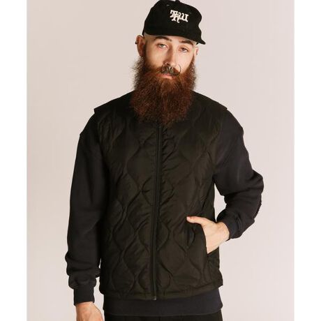 [^ԁF7825253002]Ci[_ẼXyVXguTAIONvƂ̃R{[VɂaA~łKɒnCXybNȃCi[_ExXgBxCORDURAt@ubN̗pAyʂłȂDꂽϋvBɁATAIONuhȂł͂800tBp[iD^F-95^5j̍i_Egp邱ƂŁAQ̕ۉ͂𔭊܂BAE^[ƃC[h₷悤ɁAEgEÕoX▭ɒBCi[ƂĂ̋@\߂ȂAP̂łꂽX^CołdオɁBɊ̃V[YłAX^CKɉ߂ꒅBAE^[̒ɎdŃX}[gɁA܂̓jbgXEFbg̏ɏd˂Čy₩ɁBV[I΂􂷂閜\_ExXgAБ̊ĂB̏i̓N[|ΏۊOƂȂĂ܂ByTAION^^CIzTAION2016N{̃Ci[_EƃuhƂēWJX^[g܂Buh͐ݓIȒgӖA{̃C[Wc܂g̉hɗRĂ܂Buhݗ瑱ԂBASIC LINE͂߂ƂAtH[}CITY LINEAAEghAV[ӎMOUNTAIN LINEA~^[eCXg{MILITARY LINEȂǁAlXȃV[z肵ăCibvg[Ă܂BlXȃuhƂƋƂsĂĂāÂqlɊŒ鏤i[XĂ܂B̓WJ͓{݂̂Ȃ炸AEւLĂ܂BySchott^Vbgz  C_[XWPbg̑㖼ƂSchott̗j́A1913NAj[[NŃA[BEVbgAWbNEVbǧZɂĎn܂B ̓CR[gHꂾA1928NɐEŏ߂ătgWbp[̗pC_[XWPbguPerfectovV[Y𔭔B {^dlȂAIȃWPbgƂĘbƂȂǍ̃C_[Xjɑ傫ȉe^B āASchott̖𐢊Eɒm炵߂̂50Nɔ\ꂽ^̃X^bYG|bgɔz`̃f X^[B [YZbNXsXgY͂߁ÃA[eBXg⃂[^[TCNXgɎxA𒴂i̒ԂƂčȂ̐lX𖣗B ŋ߂ł͒ԃfłȂAJWAC[ȂǁAɎɍ킹Đi𐋂vVYȂB C_[X̗j͉iSchottƂƂɂB