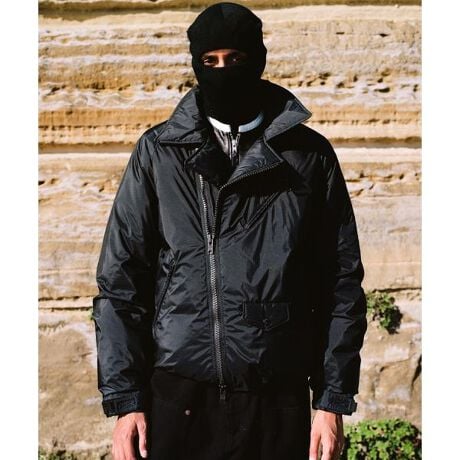 [^ԁF7825253004]1941NɐQ܃[J[ƂĐ܂ꂽuNANGAvƂ̃R{ACeBSƎɂ򂳂ꂽ_ENANGȂ\Iȓh\L@\fށAI[ebNXgp_uC_[X̃fUCłōꂽNEWfBSchott炵ɂACeB_Eɂ̓ANg_EgpB_E80AtFU[20̏䗦ƌĂ΂zŁA600tBp[Ă܂B^E[XŎgpɂ͏\ȕۉƂȂĂׁA̓~̋MdȂɂȂ邱Ƃ͊ԈႢȂB̓u{xNdlAOĕ͏dȂ悤ɃfUCAt[hƐ̓h[R[hdlŃR[hX|bg}Ă܂B̏i̓N[|ΏۊOƂȂĂ܂BBeуTvgp̂߁AFɎ኱̍قꍇ܂ByNANGAziḰA1941NɐucWvɂāAߍ]^ȕzc̎YnX^[gAHт̒琶܂ꂽQ܃[J[łBЖuiKv̓q}RɂuiKEpobgvɗRĂ܂BiKEpobg͕W8126mŐE9ԖڂɍAʖul򂢎RvƂA܂łɂ̑҂oĂoȎR̂ƂwA̎Жɂ͑nƎ҉cẂu炱Ă낤A݂ȂoƂo낤ƂvƂv߂Ă܂BNANGÂ͉HтłBN|ĂAHт̑IEсEǗ̃mEnEɂāA肠Hѐi葱邱ƂłĂ܂BySchott^VbgzC_[XWPbg̑㖼ƂSchott̗j́A1913NAj[[NŃA[BEVbgAWbNEVbǧZɂĎn܂B̓CR[gHꂾA1928NɐEŏ߂ătgWbp[̗pC_[XWPbguPerfectovV[Y𔭔B{^dlȂAIȃWPbgƂĘbƂȂǍ̃C_[Xjɑ傫ȉe^BāASchott̖𐢊Eɒm炵߂̂50Nɔ\ꂽ^̃X^bYG|bgɔz`̃f X^[ B[YZbNXsXgY͂߁ÃA[eBXg⃂[^[TCNXgɎxA𒴂i̒ԂƂčȂ̐lX𖣗Bŋ߂ł͒ԃfłȂAJWAC[ȂǁAɎɍ킹Đi𐋂vVYȂBC_[X̗j͉iSchottƂƂɂB