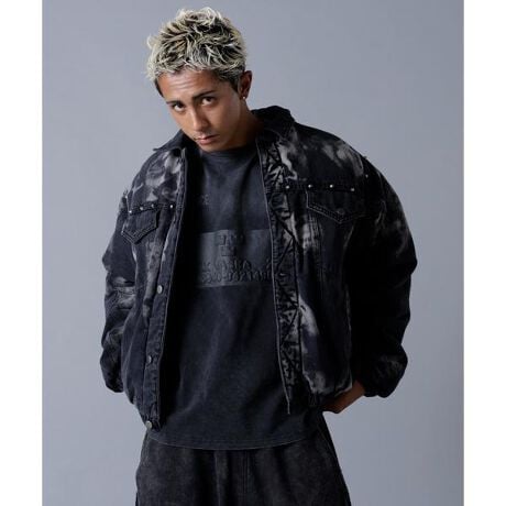 [^ԁF7845252388]DankeSchonCpNgHƃfBe[ŖADankeschni_PVF[j̃X^bYtfjWPbgoBBe[WCNȃu[`HƑ݊̂郁^X^bYZ̈ꒅ̓Xg[g烂[h܂ŕLX^COɃ}b`ACeBEGXgƑɂ̓MU[S{AGW̎ȕ͋CɃX|[eBȃjAXvXBWPbgƃu]̒Ԃ̂悤ȗ̊VGbǵAJWAȂꂽۂ^jZbNXŒp閜\AE^[łB__قȂu[`̕\đƔȂƎ̃X^CmBtH͌yAE^[ƂāA~̓Ci[d񂾃C[hX^CŃV[YXɊ􂵂܂ByPOINTzE_ƂɈقȂ\𖣂u[`HEƌɔzuꂽX^bYANZgɁEE̓SMU[dlŃu]CNȃVGbgEƂfjnőϋvƒ𗼗Etg̓Xibv{^JŒEX[YEjZbNXfUCŐʖ킸p\ySTYLE TIPzCi[ɃOtBbNTVcvgXEFbg킹āAXg[gX^CɎdグ̂SB{gXɂ̓J[SpcubNfj킹ĖȃoXӎƁBTCYɂƂ肪邽߁ACi[Ɍ̃p[J[jbgĂH~̏d˒X^CɂB̓u[cXj[J[킹ďdSɒuƑŜ̃oX܂܂B̓^CgXJ[gtApcȂǁAtF~jvfgݍ킹邱ƂŃMbv̂X^COy߂܂Bɂ͂Ȃu[`H~X^bY̑gݍ킹ADankeschn炵GbWꒅBX^C̎ɂȂfUCƁACyɉHDp˔tꖇłBNƂȂ̃fjAE^[TĂɁAЎɎĂiłBDankeSchonEEEDankeSchonƂ́Ãuh̊jƂȂL[[hD@digitaliyfW^A@ArchitectnN@neologismV\K@kittenishӂE@engrossingSD̓gݍ킹̂ɃhCcSchontAuḧӐ}Ɏ^ĂlBɊӂ̈Ӗ߁AuDankeSchoni肪Ƃ̈ӖjvƂĂBt@bṼe[}́uj[X^_[hvBɍR̂ł͂ȂA蔲󂯗ƂŃuhɌvf𒊏oAiȑfނƁAfW^CYȃOtBbN|킹RNVɗƂĂB