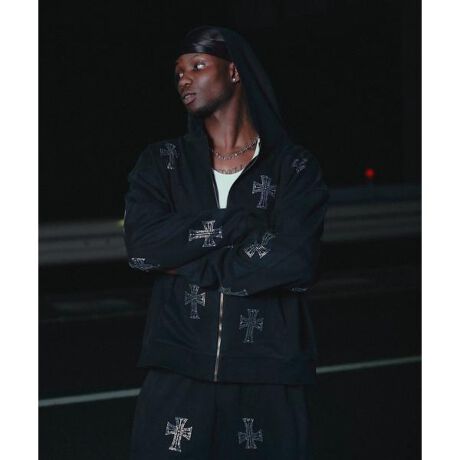 [^ԁF7845231266]UNKNOWN LONDONOWA[ȋPCXg[ŃNX`[tSʂɂUNKNOWN LONDOÑWbvAbvp[J[BBe[WCNȕƂقǂ悭[YȃVGbg▭Ƀ}b`CpNĝ1ɎdオĂ܂BPOINTE{fBŜɔzuꂽCXg[̃NXfUCEE₷tWbvdlE悭݂̂XEFbgfނŃV[Y킸EꂽXg[g~OWA[ȕ͋CSTYLE TIPV[ỸpcƃZbgAbvŒpΓꊴ̂R[fBl[gB^CgȃCi[ƍ킹ăVGbgɊɋ}̂߂łB̃Cgɉf郉CXg[̋PŎƂ߁BjZbNXŒpłJbvR[fɂBUNKNOWN LONDONEEEph̐VsXg[g[xBA$AP RockyA$AP Mob̃o[A$AP TyYƂ̃R{[Vn߁ALil YachtyTrippie Redd̒A[eBXg̒pAEUł̎҂𒆐SɐȐlClB