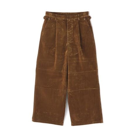 [^ԁF7845210316]DankeSchond̂fjfނɃtbL[H{AƓ̕Ɛ[݂̂\o{BR[fBl[gɑ݊^郏ChVGbgŁAGɐ؂ւfUC邱Ƃŗ̊̂ghCNȃ[hɎdオĂ܂Bfj̕\ʂɎ{ꂽtbL[HɂA܂ŃR[fĈ悤ȉ݂Ǝ\H~V[Yɂ҂̑fފɎdグĂ܂BoNωA⒅p񐔂d˂邲ƂɐFfǰ̃J[AlɂĈ\ɈĂ̂햡BƂEGXgƃChȃbOCŃbNXSn͂łBEGXgɂ̓xg[vɉAWX^[ĂAtBbg2iKɒ߂邱Ƃł܂B{[̂{gXł̂ŃRpNgȃgbvX킹邱ƂŃňR[fBl[gɎdオ܂BfނFLOCKYDENIM SHORT JACKETƍ킹ăZbgAbvƂĂp܂BDankeSchonEEEDankeSchonƂ́Ãuh̊jƂȂL[[hD@digitaliyfW^A@ArchitectnN@neologismV\K@kittenishӂE@engrossingSD̓gݍ킹̂ɃhCcSchontAuḧӐ}Ɏ^ĂlBɊӂ̈Ӗ߁AuDankeSchoni肪Ƃ̈ӖjvƂĂBt@bṼe[}́uj[X^_[hvB ɍR̂ł͂ȂA蔲󂯗ƂŃuhɌvf𒊏oAiȑfނƁAfW^CYȃOtBbN|킹RNVɗƂĂBȃVGbgAfBe[ւ̓OꂵƓɁAj[NŐVϋɓIɎB琶ݏoꂽíApIłRɓɓނ́B